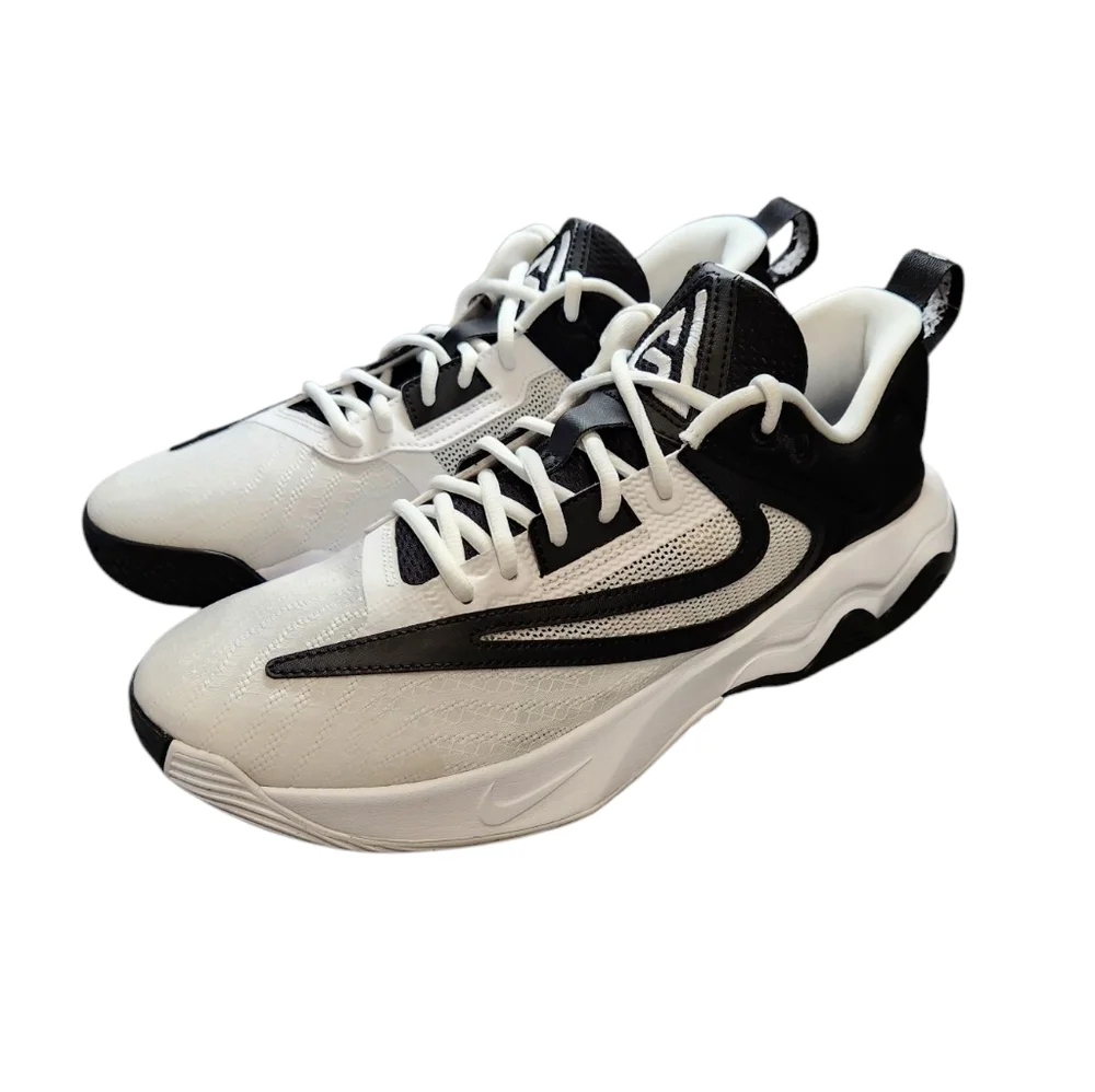 NEW‎ Men's Nike Giannis Immortality 3 Oreo